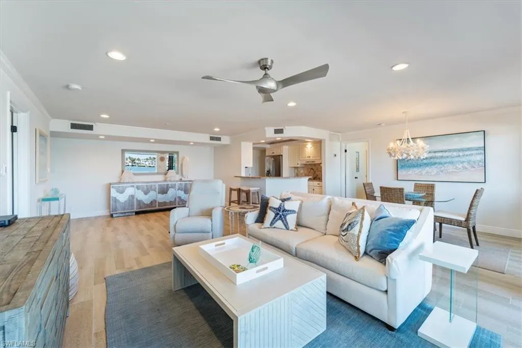 Naples, Florida 34103, United States, 2 Bedrooms Bedrooms, ,2 BathroomsBathrooms,Residential,Active,26823