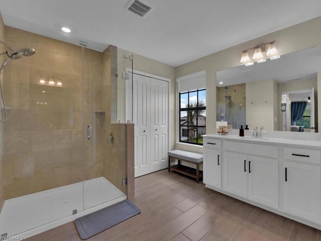 TIMBER CREEK - Residential