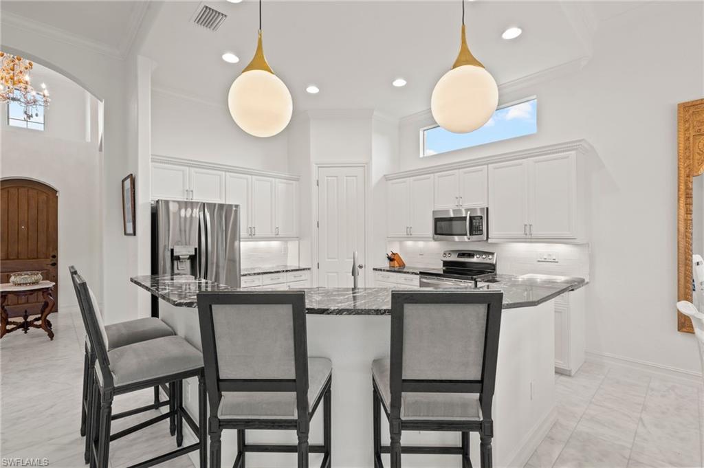 SECOYA RESERVE - Residential Lease