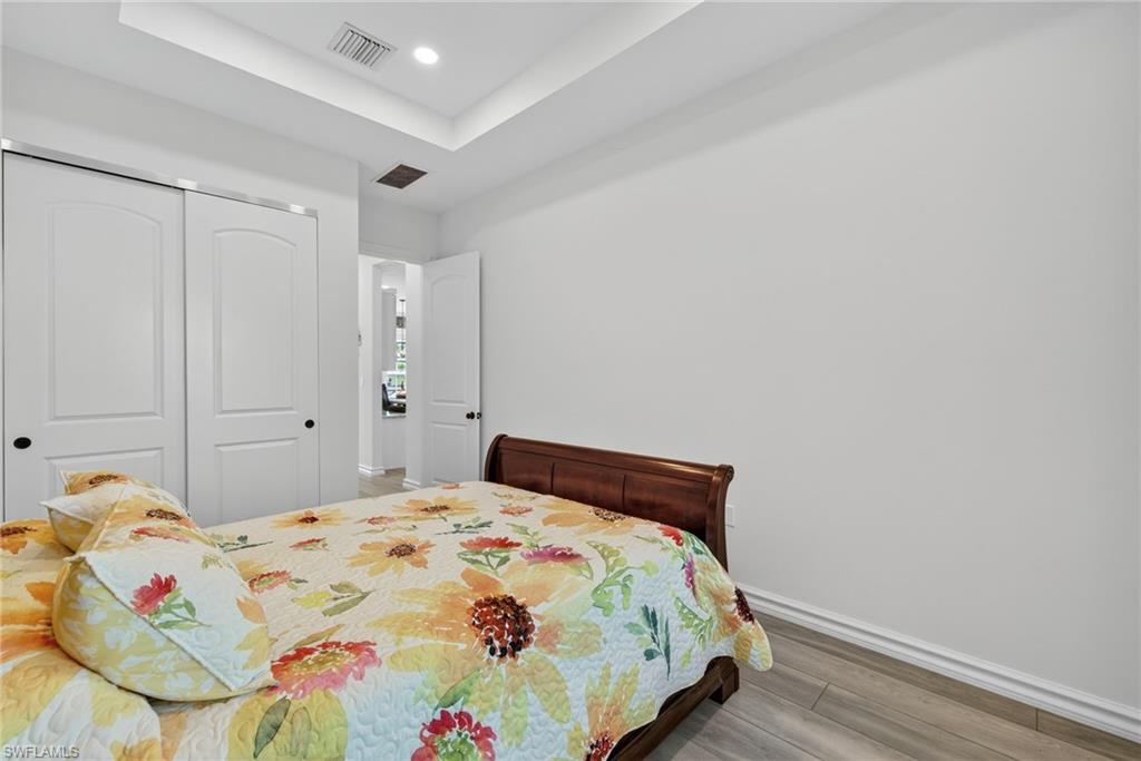 GUMBO LIMBO - Residential