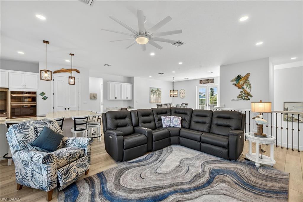 GUMBO LIMBO - Residential