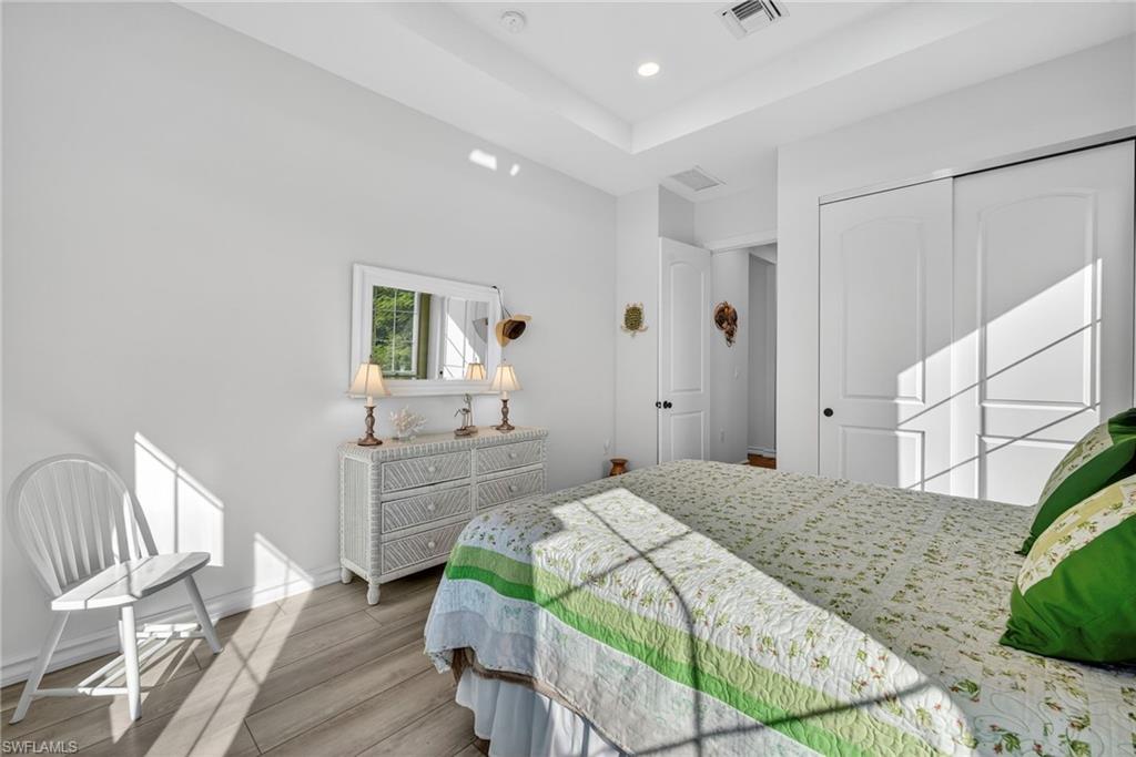 GUMBO LIMBO - Residential