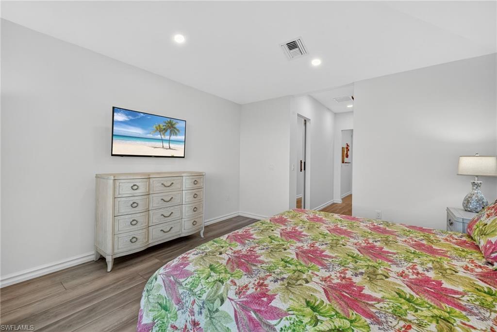 GUMBO LIMBO - Residential