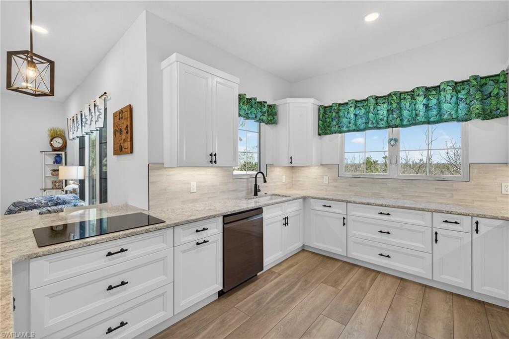 GUMBO LIMBO - Residential