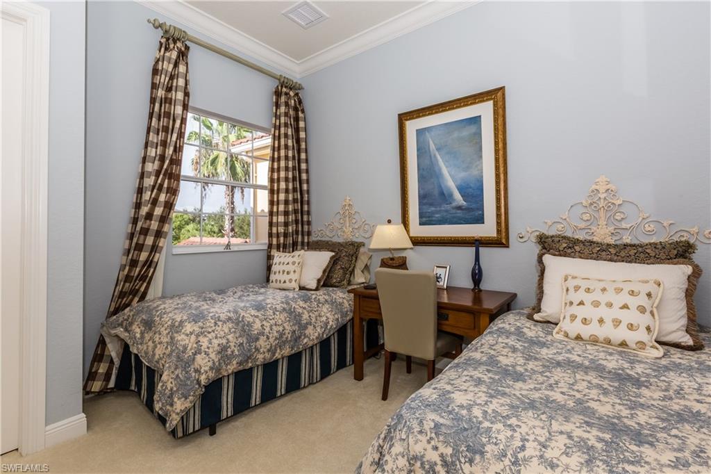 LAGUNA - Residential