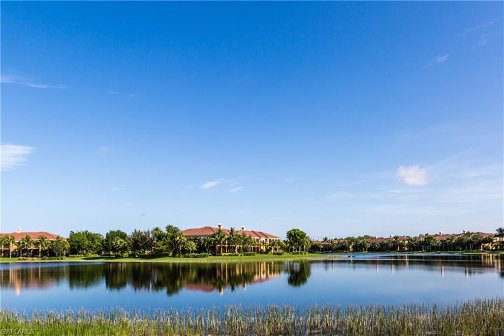 LAGUNA - Residential