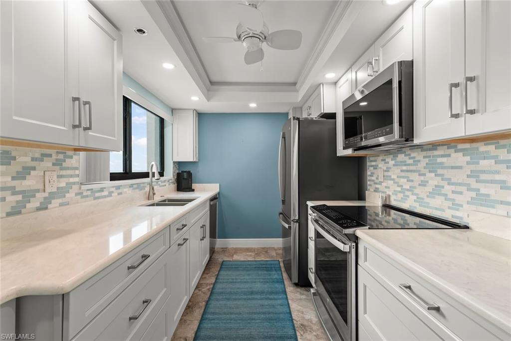 BOARDWALK CAPER - Residential