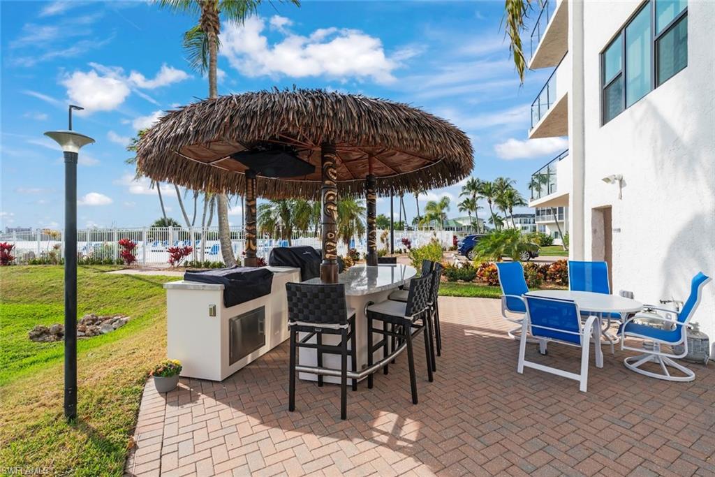 BOARDWALK CAPER - Residential