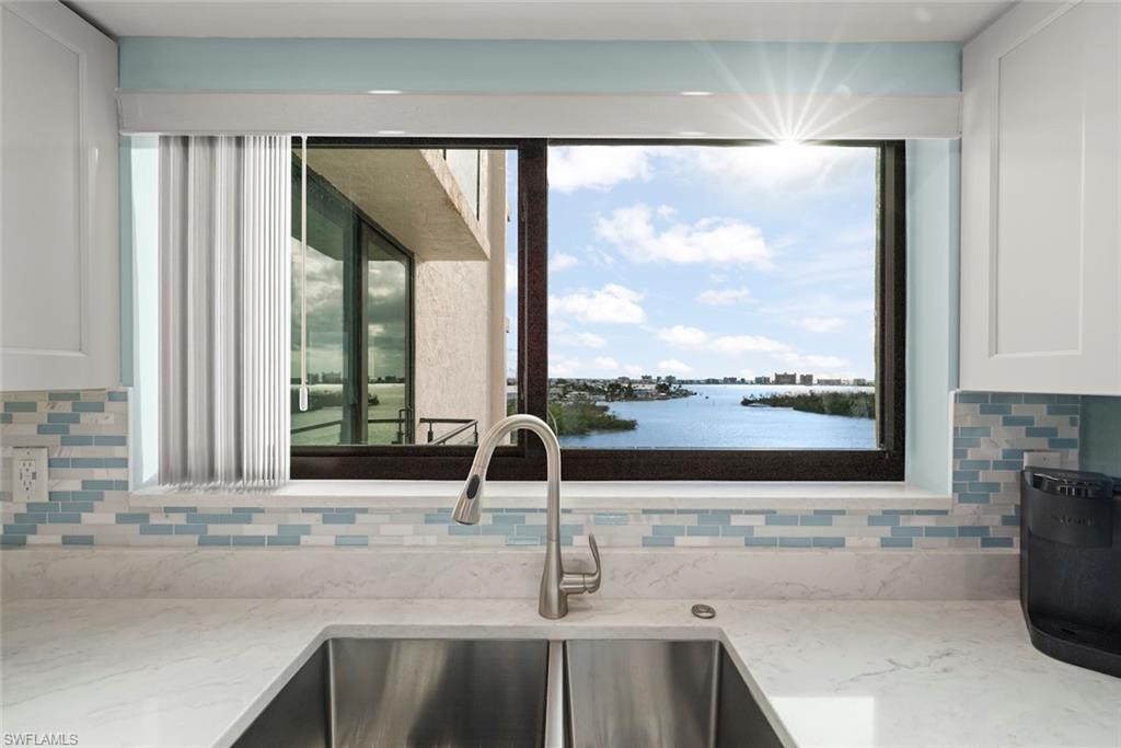 BOARDWALK CAPER - Residential