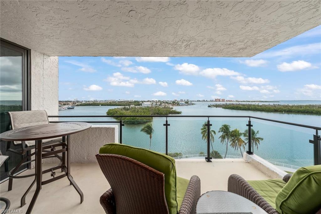 BOARDWALK CAPER - Residential