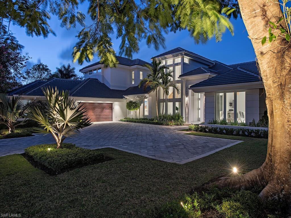 ESTATES AT GREY OAKS - Residential