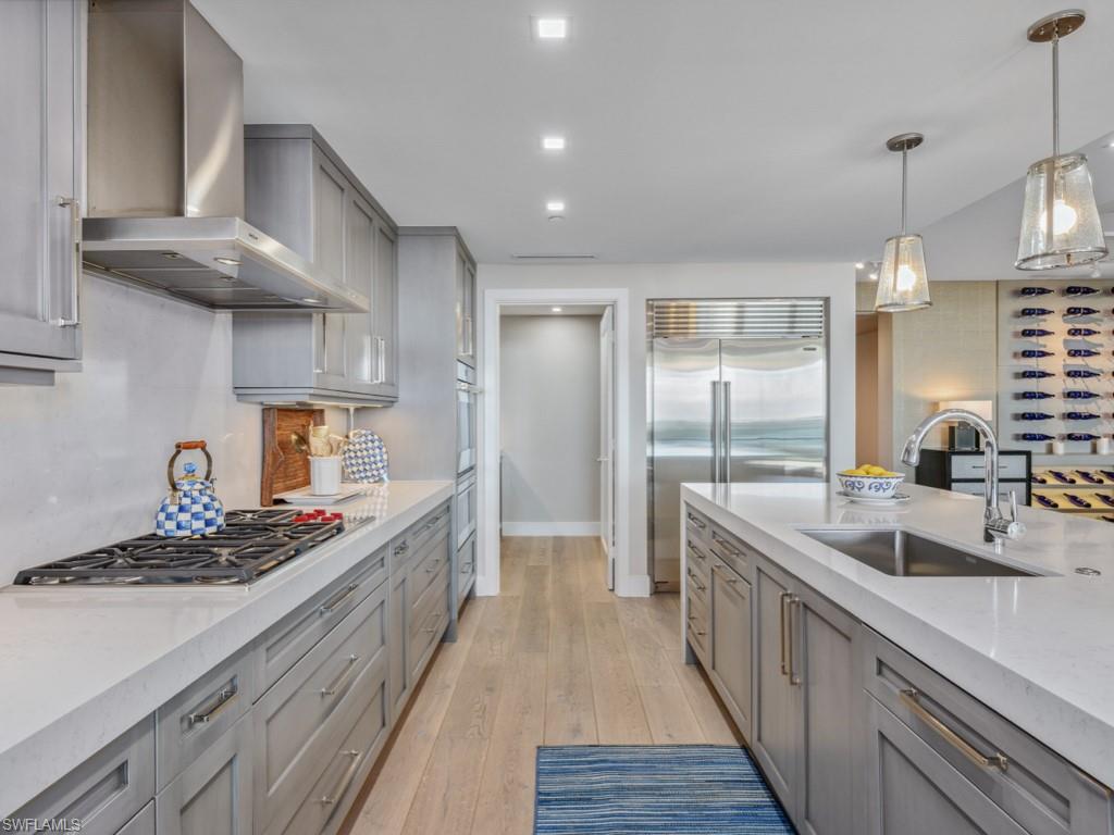 KALEA BAY TOWER 100 - Residential