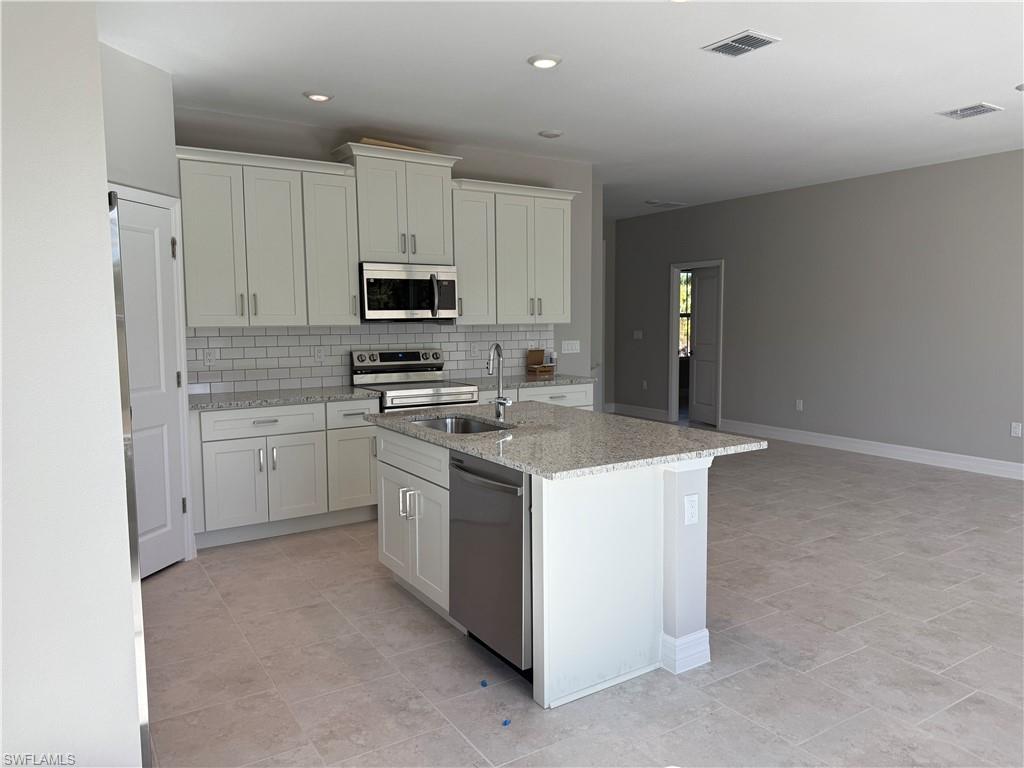 LEHIGH ACRES - Residential Lease