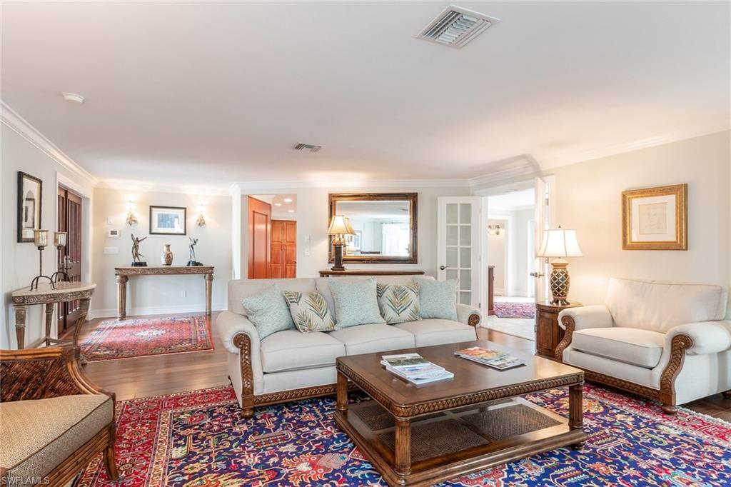 ROYAL HARBOR - Residential