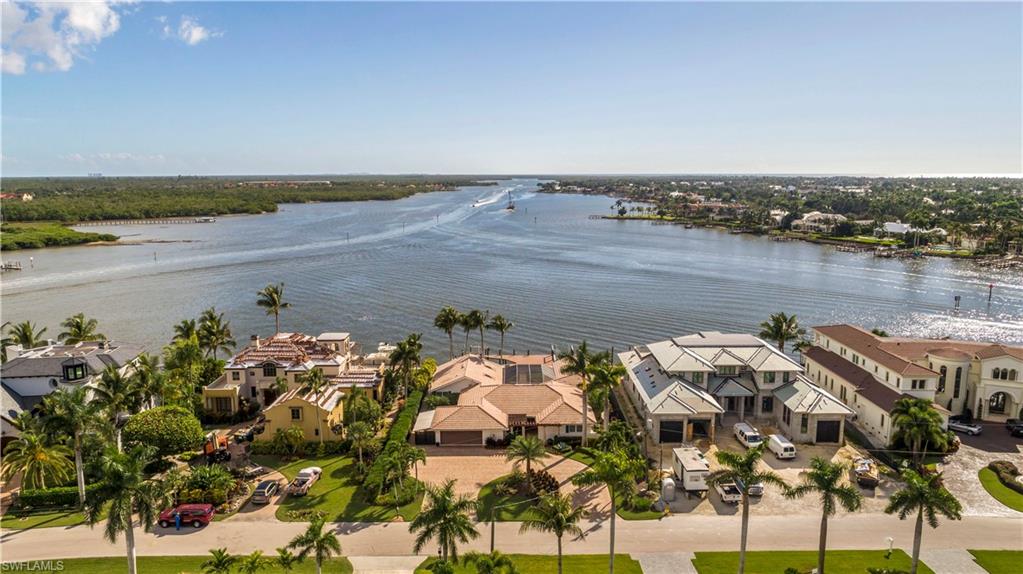 ROYAL HARBOR - Residential