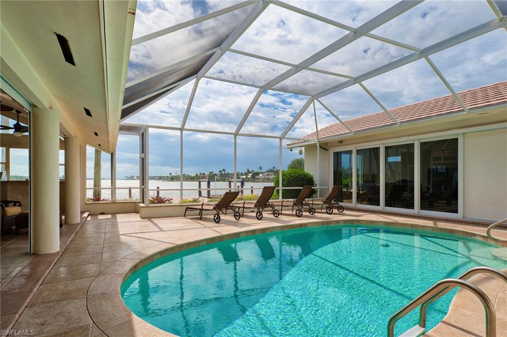 ROYAL HARBOR - Residential