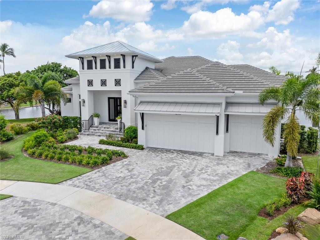 MARCO BEACH - Residential