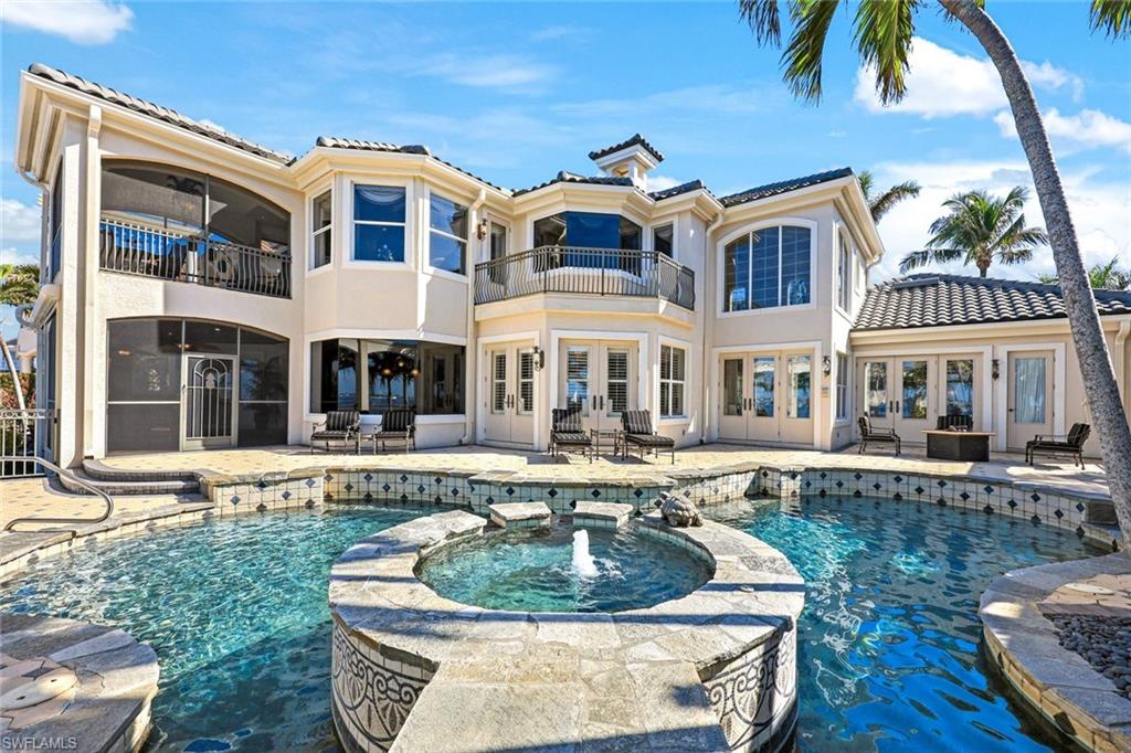 EDGEWATER - Residential