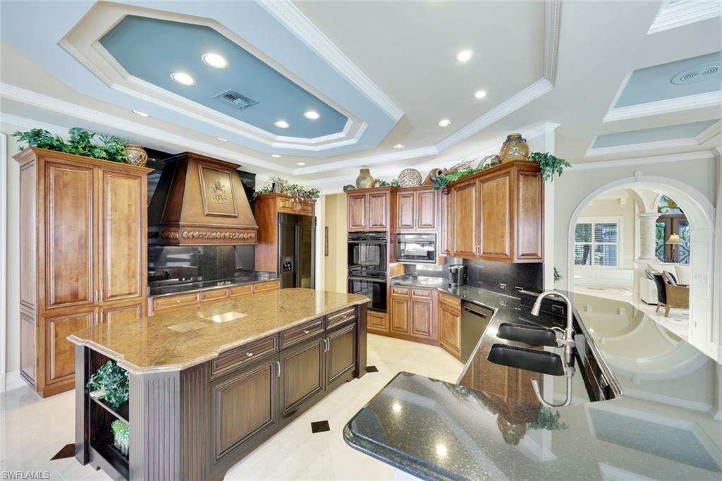 EDGEWATER - Residential