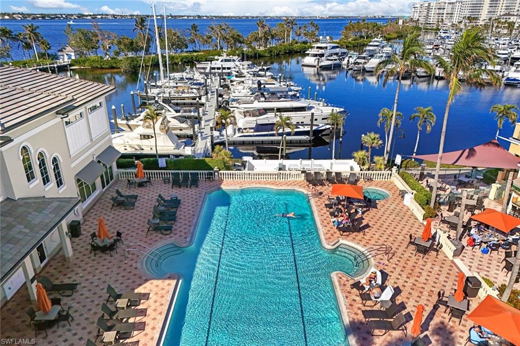 EDGEWATER - Residential