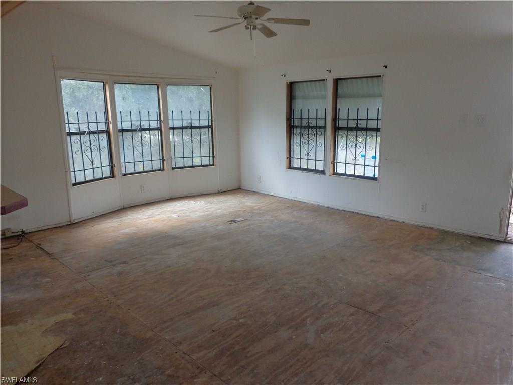 SUNCOAST ESTATES UNREC - Residential