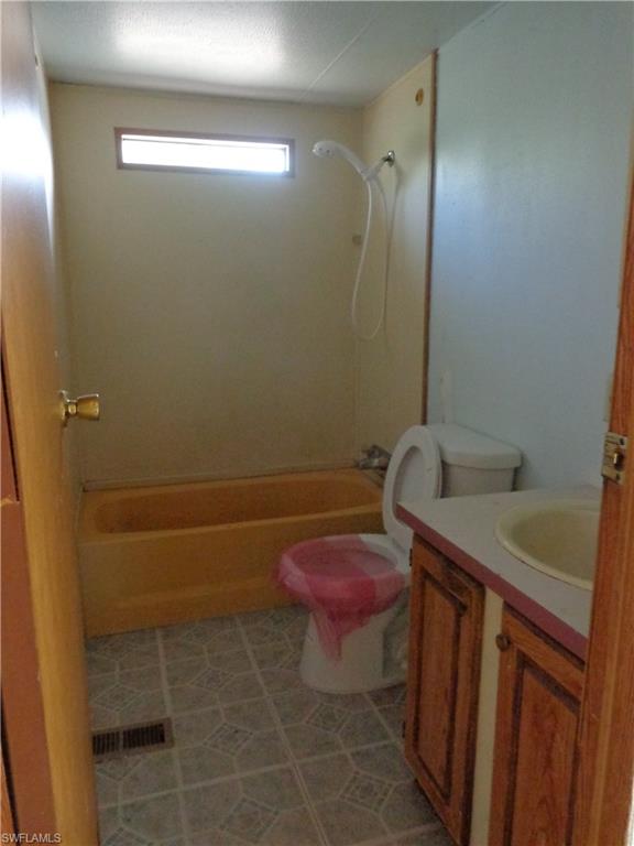 SUNCOAST ESTATES UNREC - Residential