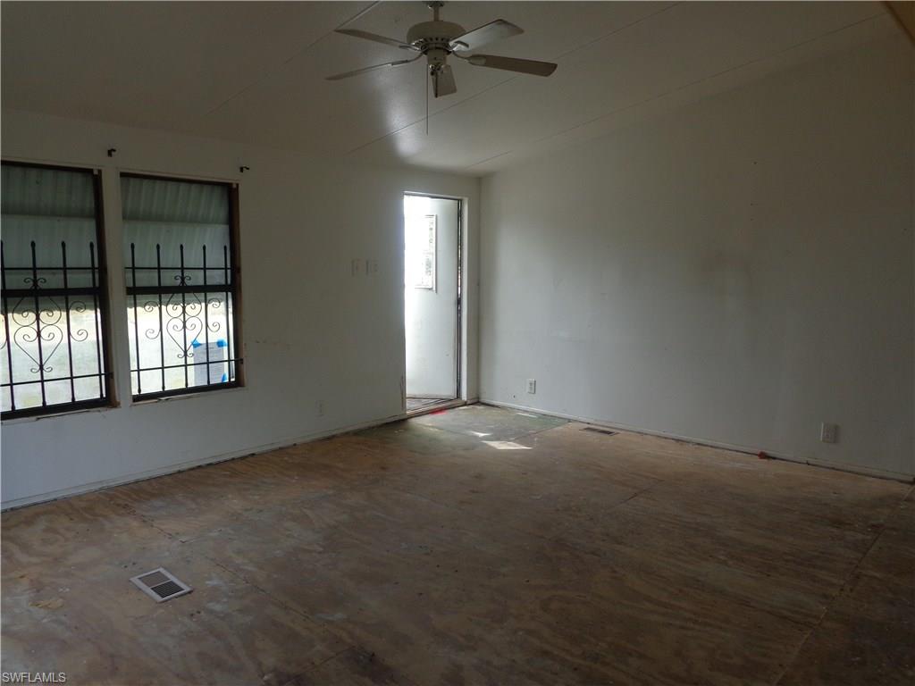 SUNCOAST ESTATES UNREC - Residential