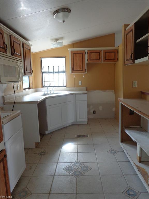 SUNCOAST ESTATES UNREC - Residential