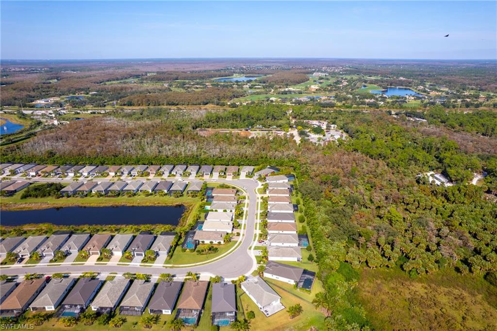 VALENCIA TRAILS - Residential