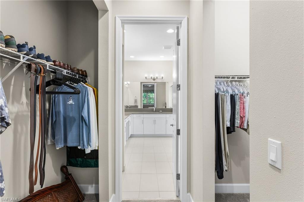 VALENCIA TRAILS - Residential