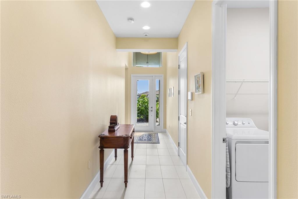 VALENCIA TRAILS - Residential