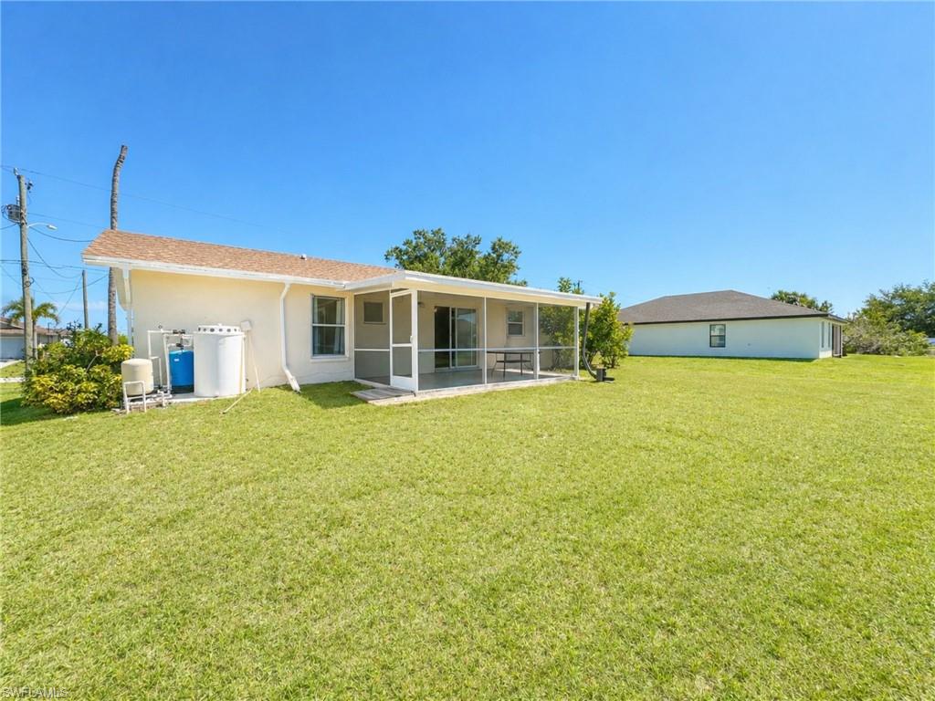 CAPE CORAL - Residential