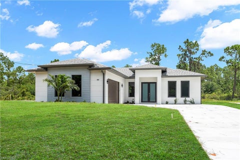 Photo of 8418 Sun N Lake BLVD, SEBRING, FL 33872 (MLS # 226023903)