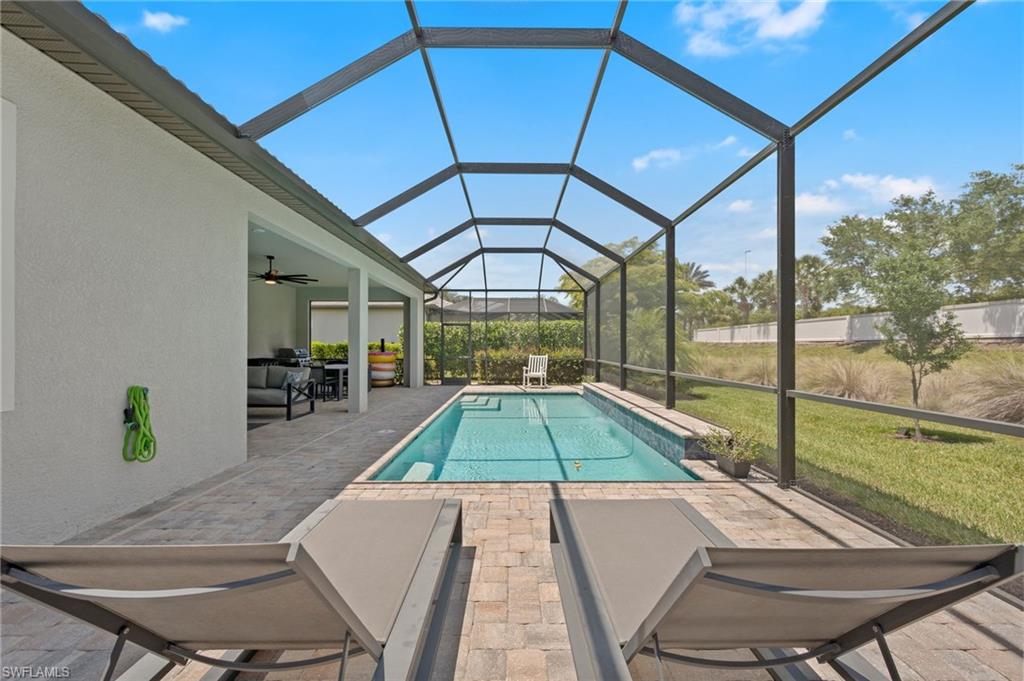 CORKSCREW SHORES - Residential