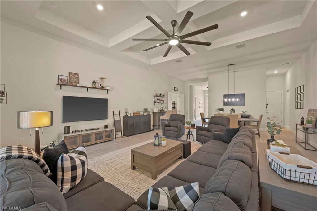 CORKSCREW SHORES - Residential