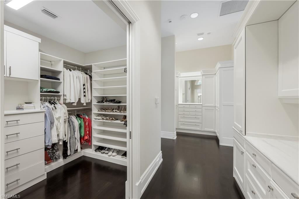 HIDDEN HARBOR - Residential