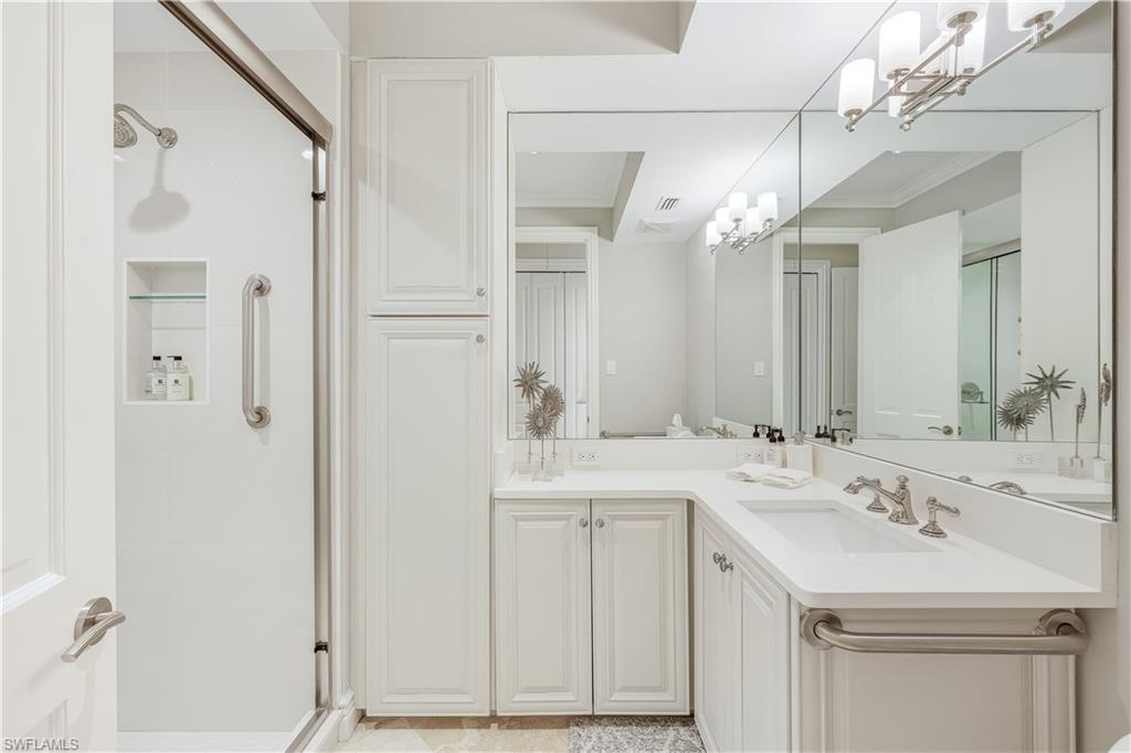 HIDDEN HARBOR - Residential