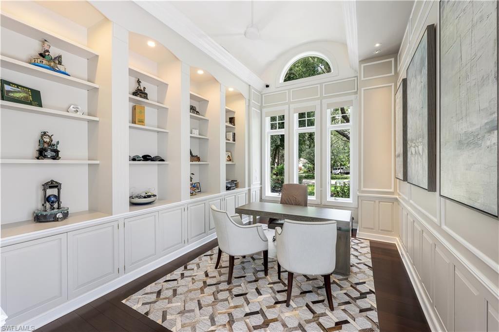 HIDDEN HARBOR - Residential