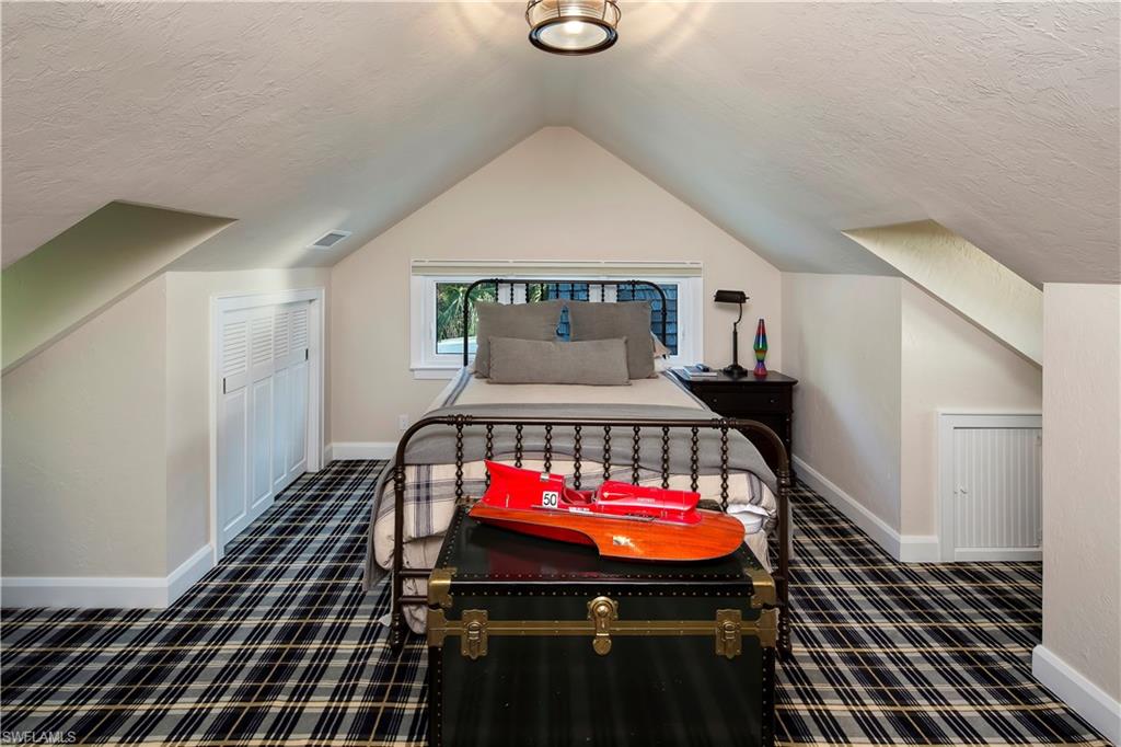 METES AND BOUNDS - Residential