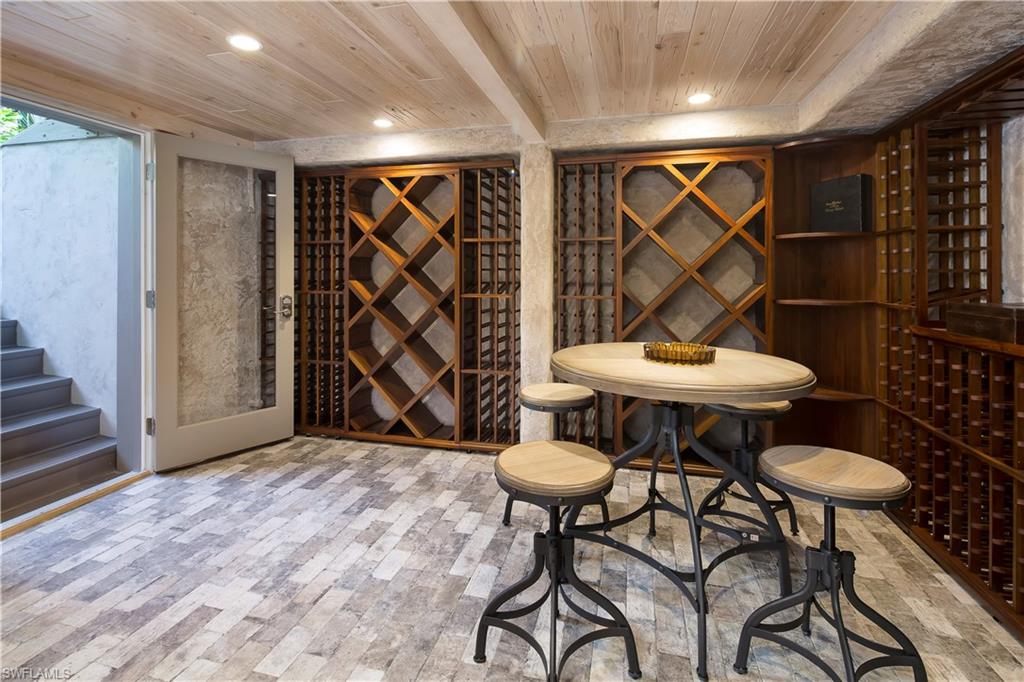 METES AND BOUNDS - Residential