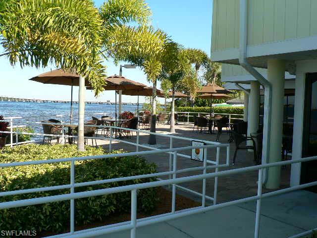 STEAMBOAT BEND - Residential