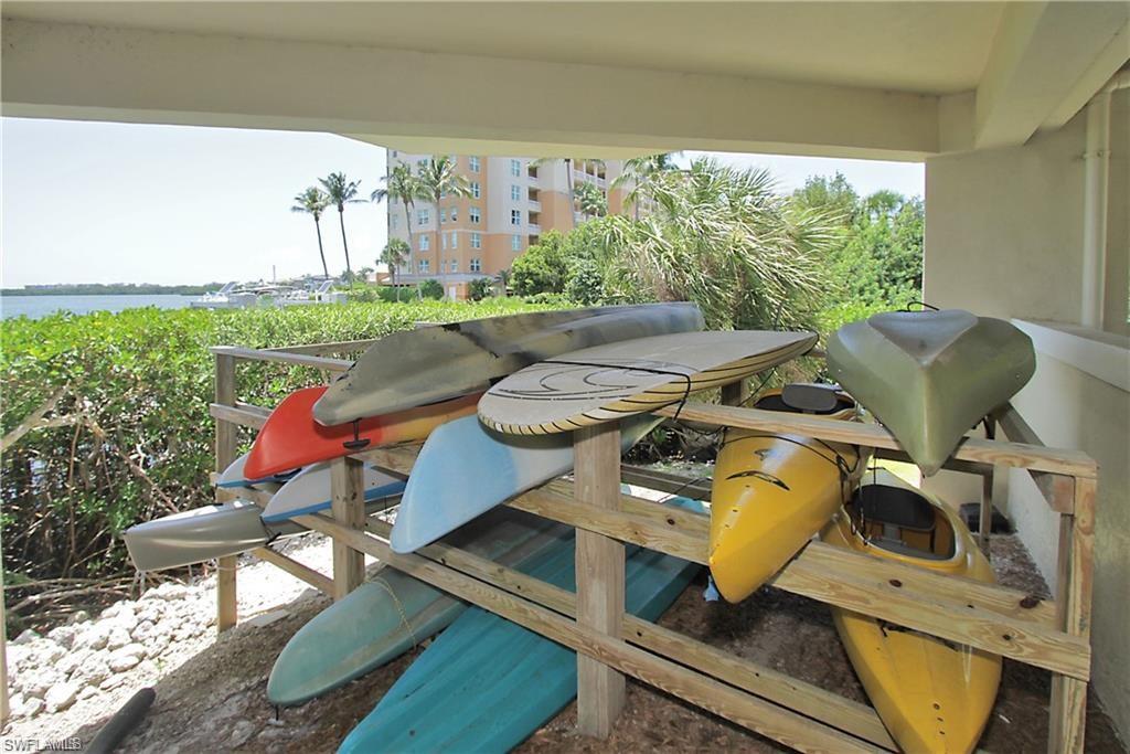 HICKORY BAY WEST - Residential