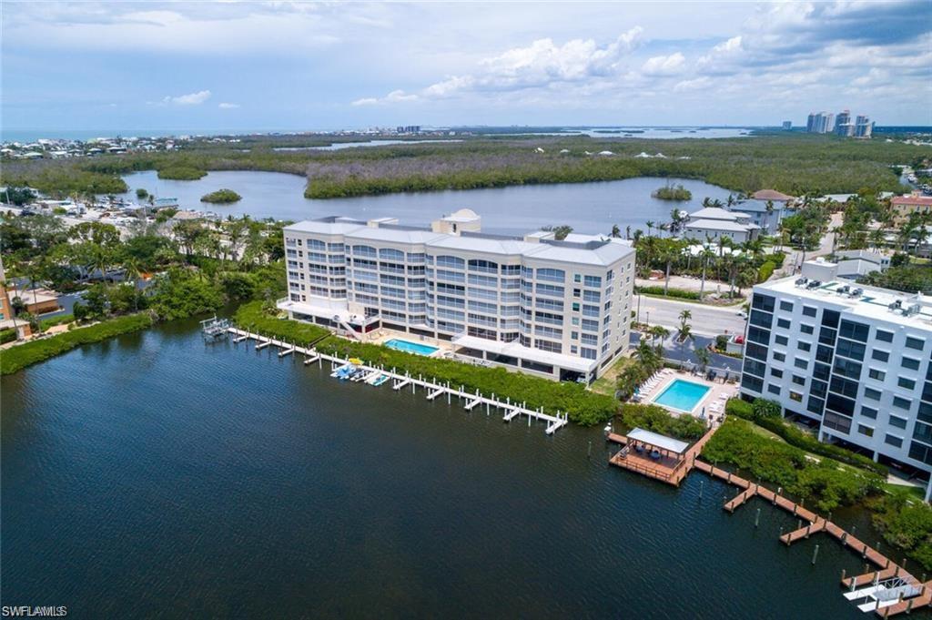 HICKORY BAY WEST - Residential