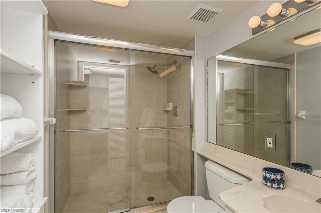 HICKORY BAY WEST - Residential