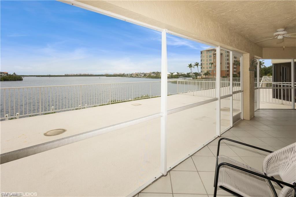 HICKORY BAY WEST - Residential