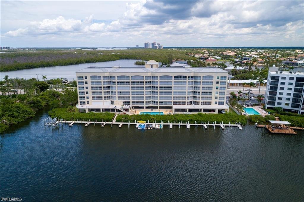 HICKORY BAY WEST - Residential