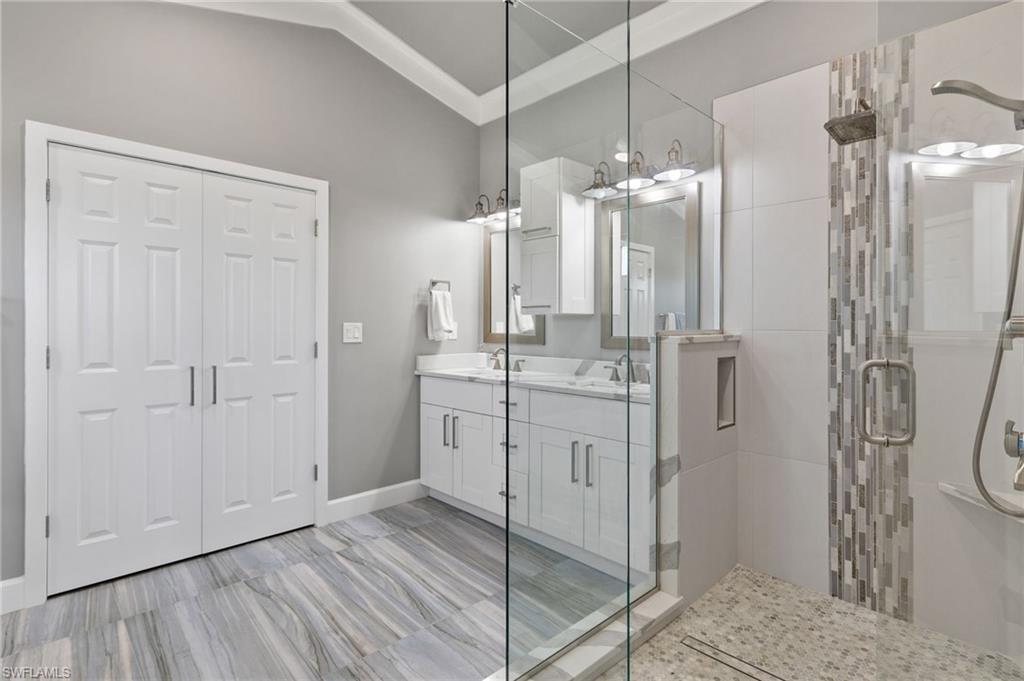 BAYLAND HEIGHTS - Residential