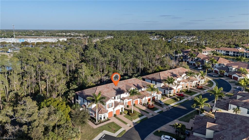 COACH HOMES AT LIVINGSTON LAKES - Residential