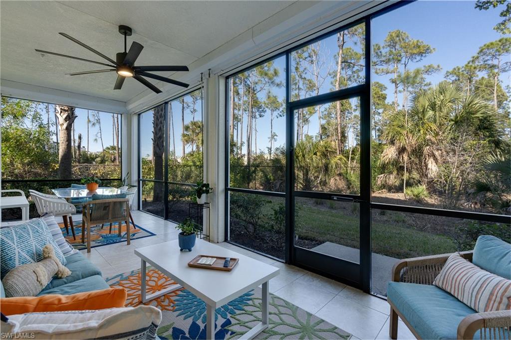 COACH HOMES AT LIVINGSTON LAKES - Residential