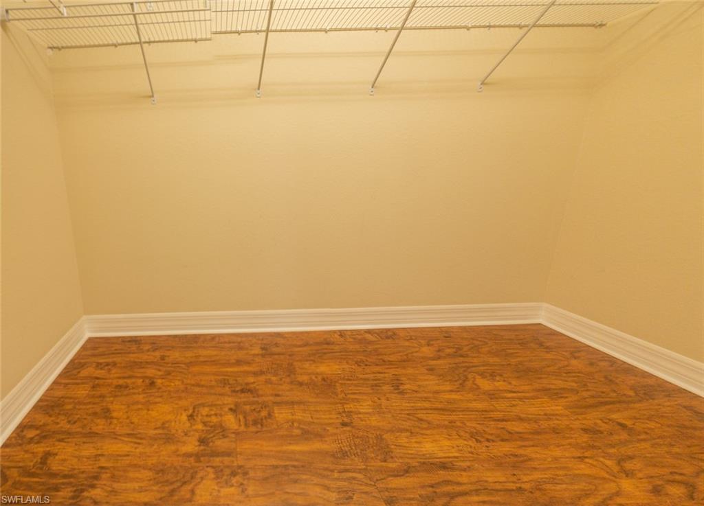 BOTANICA LAKES - Residential Lease